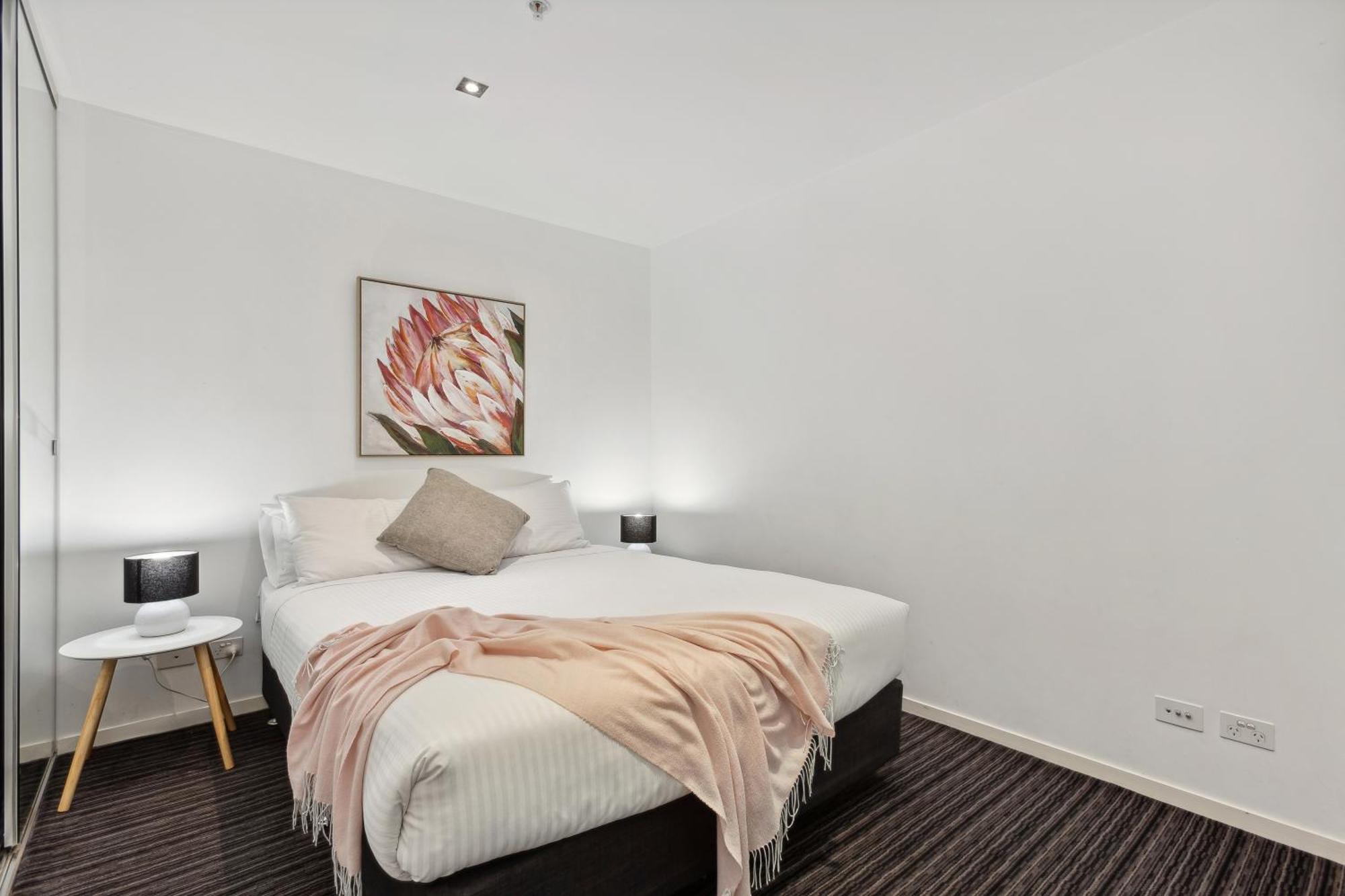 Complete Host Halo Apartments Melbourne Camera foto